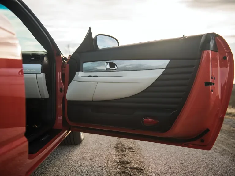 2003 Ford Thunderbird 11th Gen - Image 13 of 29