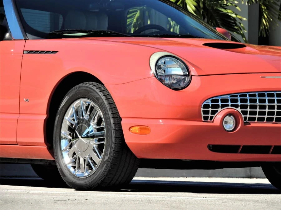 2003 Ford Thunderbird 11th Gen - Image 10 of 31