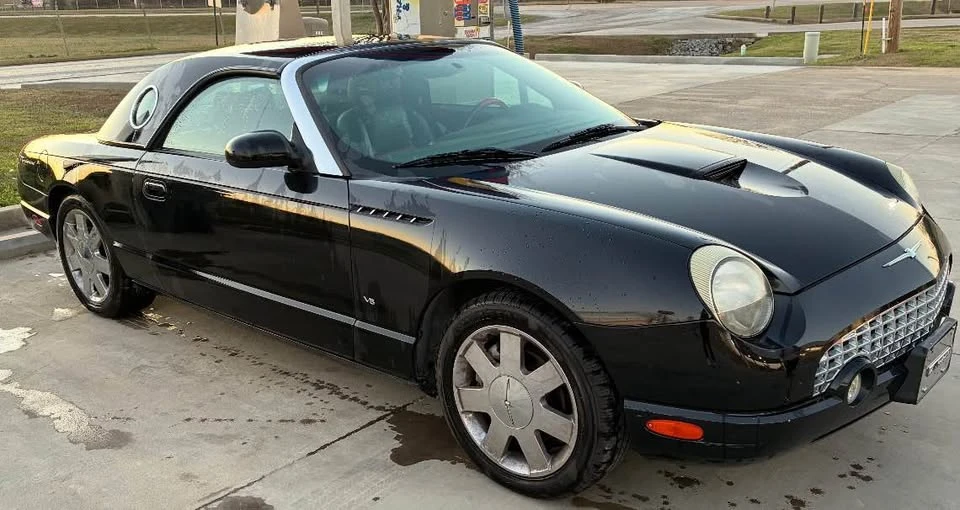 2003 Ford Thunderbird 11th Gen - Image 10 of 17