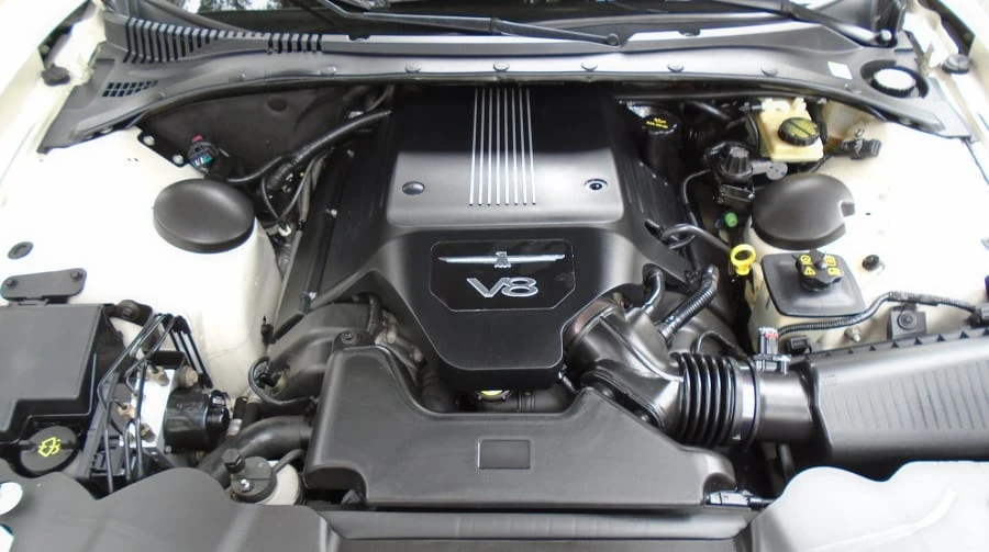 2003 Ford Thunderbird 11th Gen - Image 8 of 11