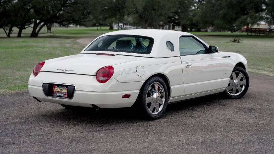 2003 Ford Thunderbird 11th Gen - Image 3 of 12