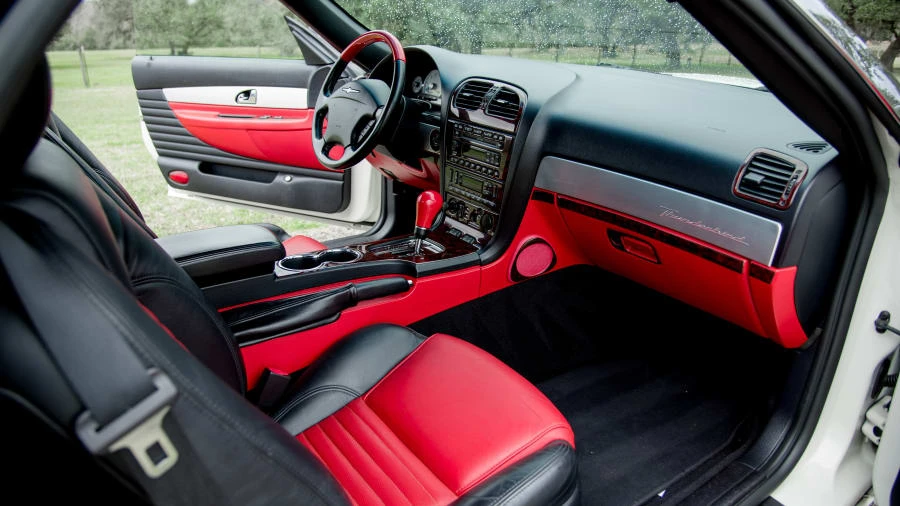 2003 Ford Thunderbird 11th Gen - Image 6 of 12