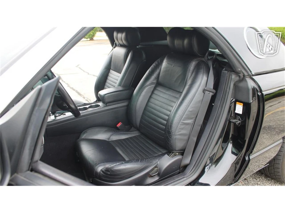 2003 Ford Thunderbird 11th Gen - Image 12 of 31