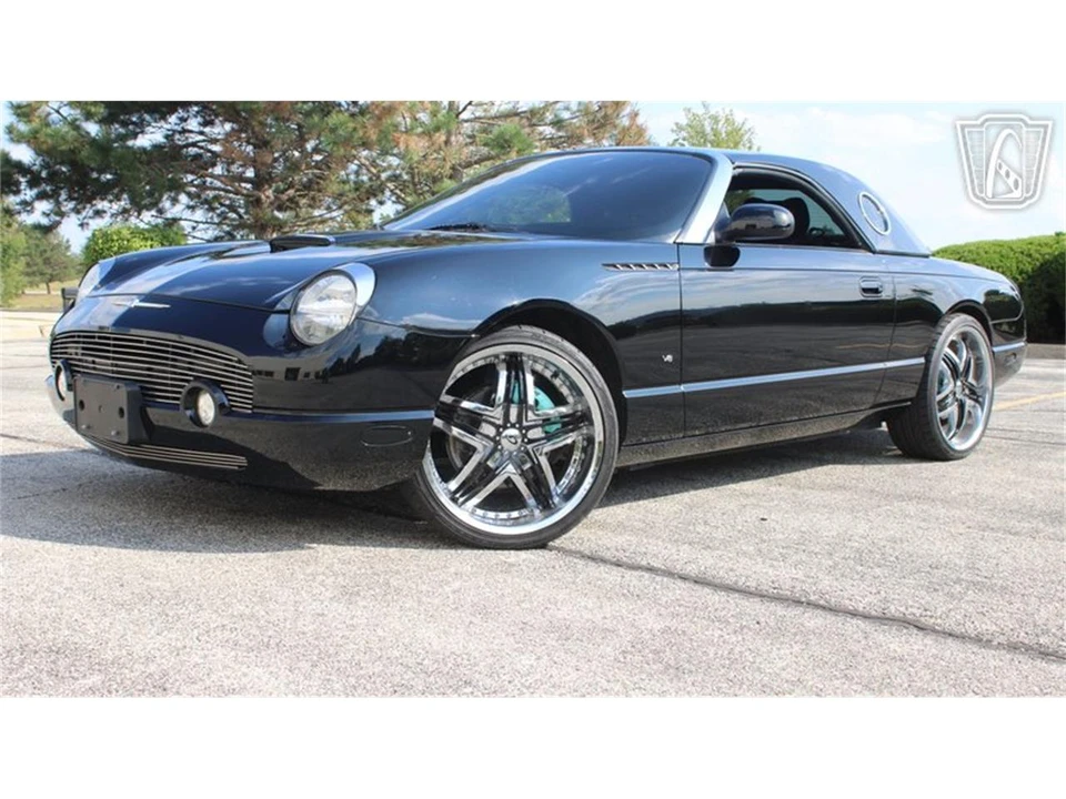 2003 Ford Thunderbird 11th Gen - Image 24 of 31