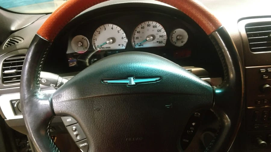 2003 Ford Thunderbird 11th Gen - Image 7 of 9