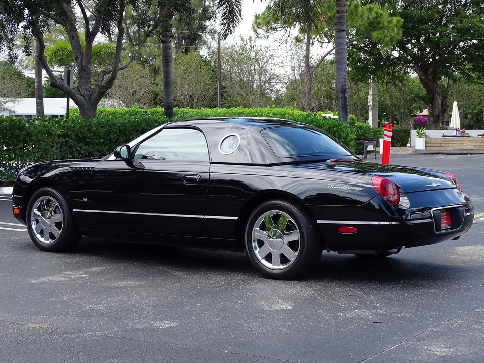2003 Ford Thunderbird 11th Gen - Image 13 of 21