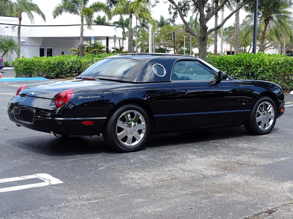 2003 Ford Thunderbird 11th Gen - Image 15 of 21