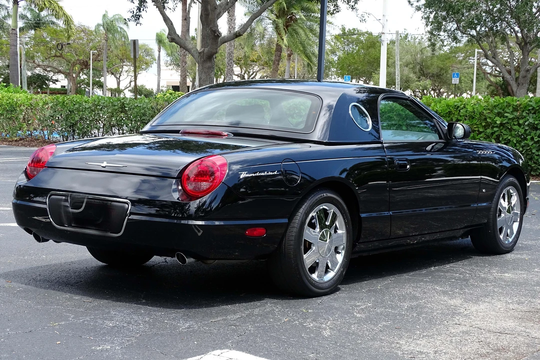 2003 Ford Thunderbird 11th Gen - Image 4 of 21