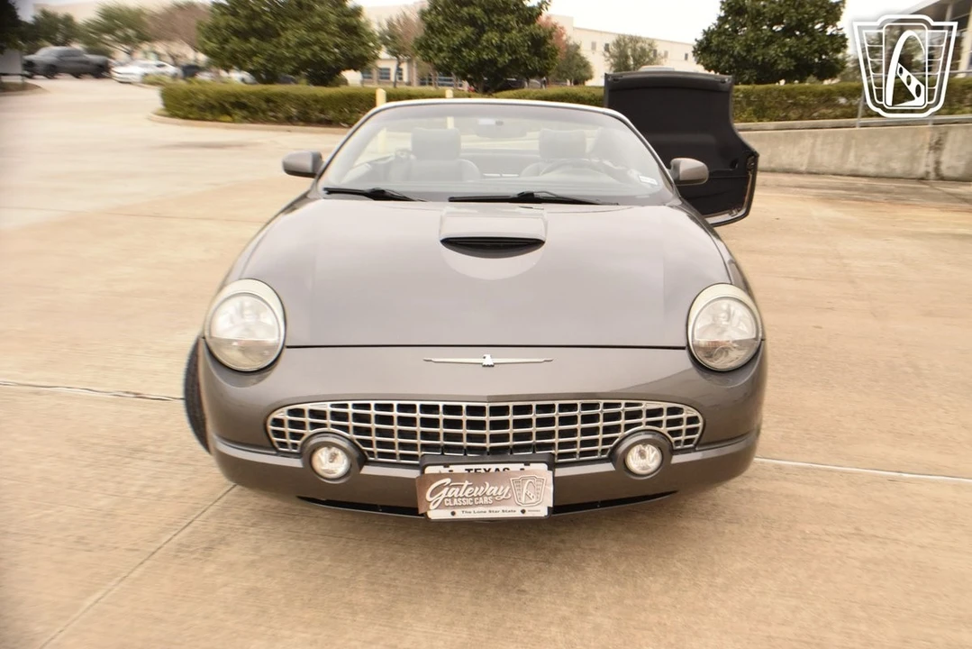 2003 Ford Thunderbird 11th Gen - Image 7 of 12