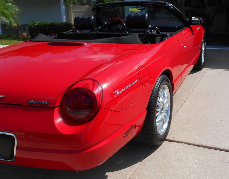 2003 Ford Thunderbird 11th Gen - Image 4 of 26