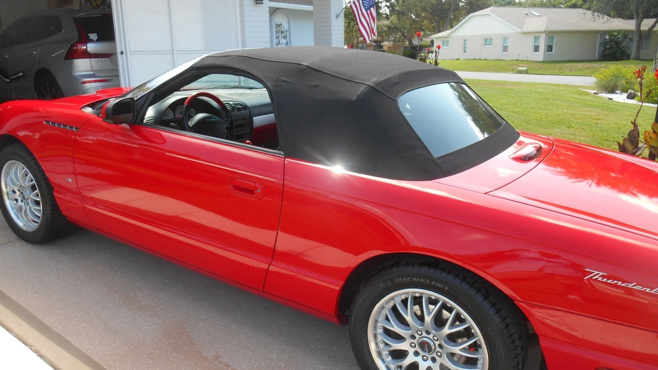 2003 Ford Thunderbird 11th Gen - Image 10 of 26