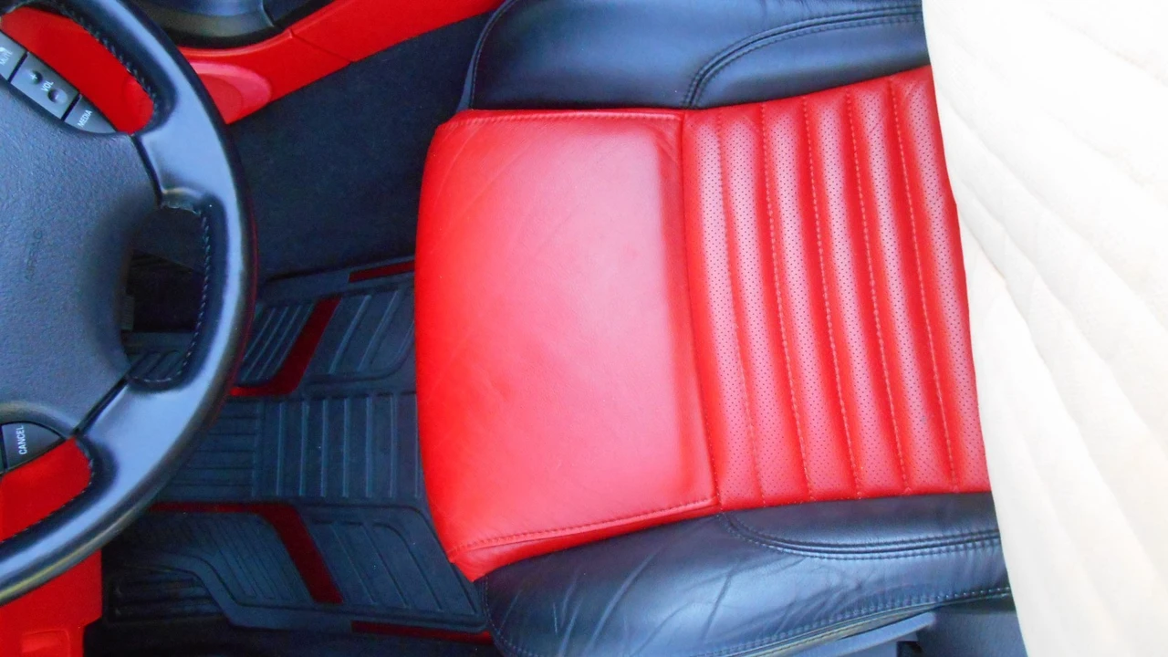 2003 Ford Thunderbird 11th Gen - Image 14 of 26