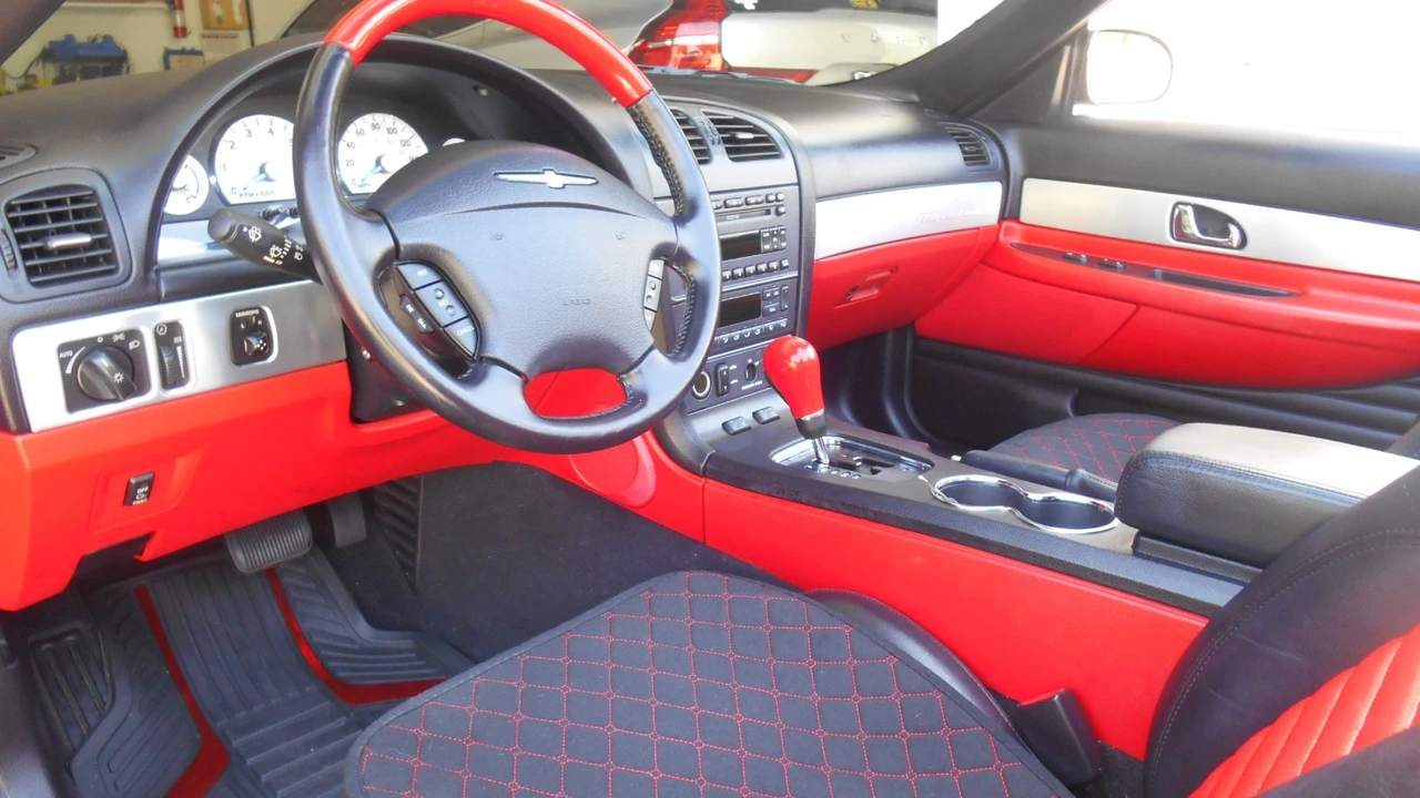 2003 Ford Thunderbird 11th Gen - Image 13 of 26