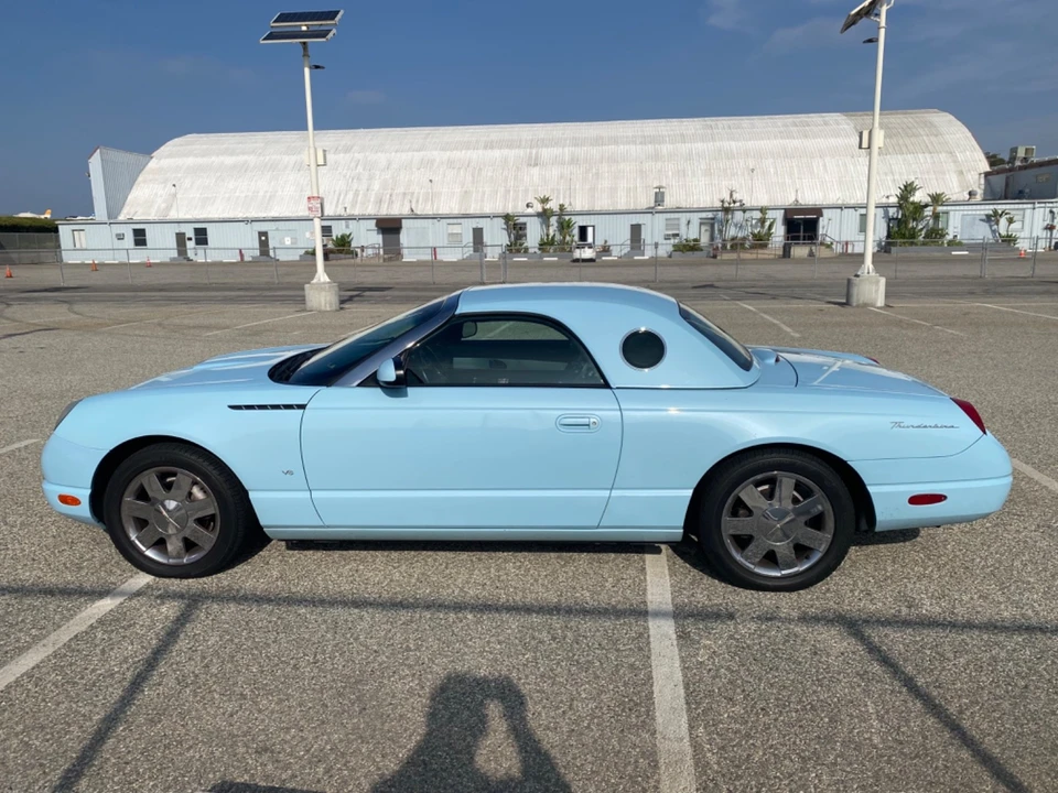 2003 Ford Thunderbird 11th Gen - Image 4 of 21