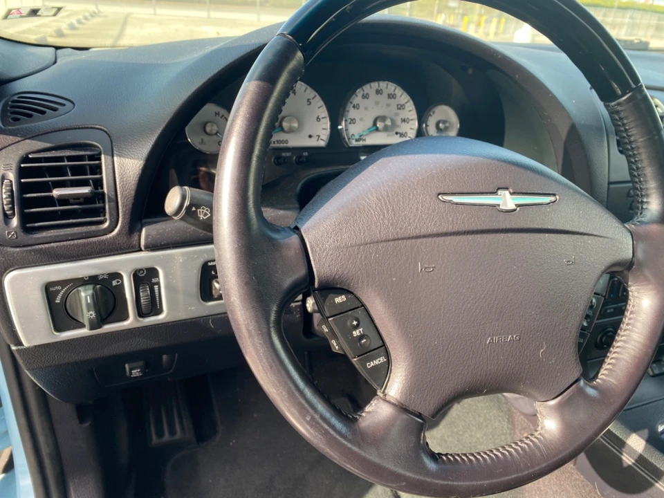 2003 Ford Thunderbird 11th Gen - Image 20 of 21