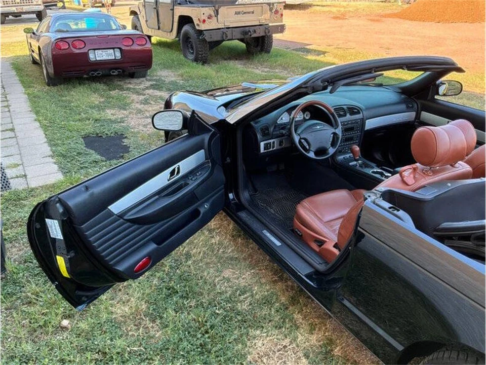 2003 Ford Thunderbird 11th Gen - Image 18 of 31