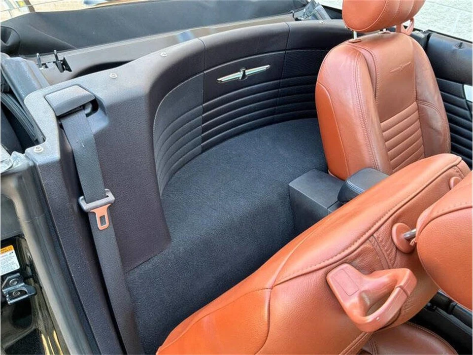 2003 Ford Thunderbird 11th Gen - Image 28 of 31