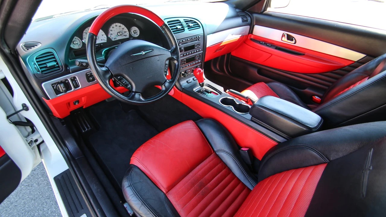 2003 Ford Thunderbird 11th Gen - Image 4 of 31