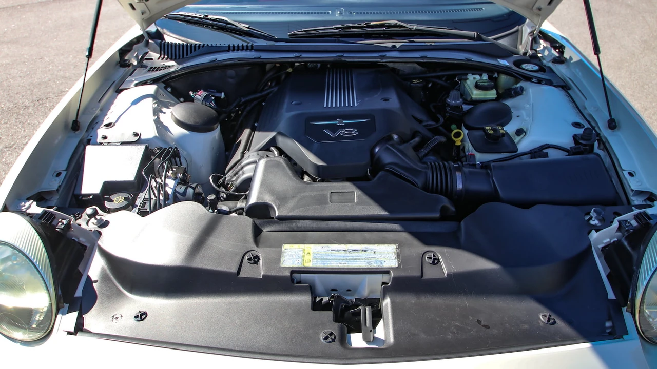 2003 Ford Thunderbird 11th Gen - Image 7 of 31