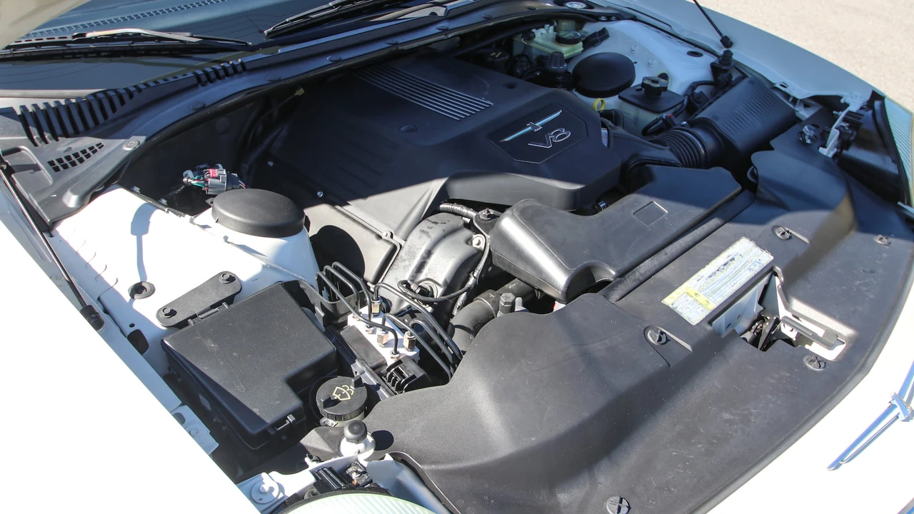 2003 Ford Thunderbird 11th Gen - Image 8 of 31