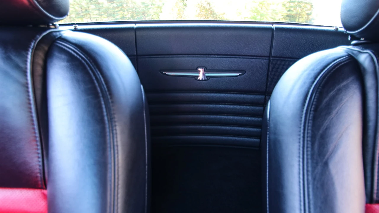 2003 Ford Thunderbird 11th Gen - Image 14 of 31