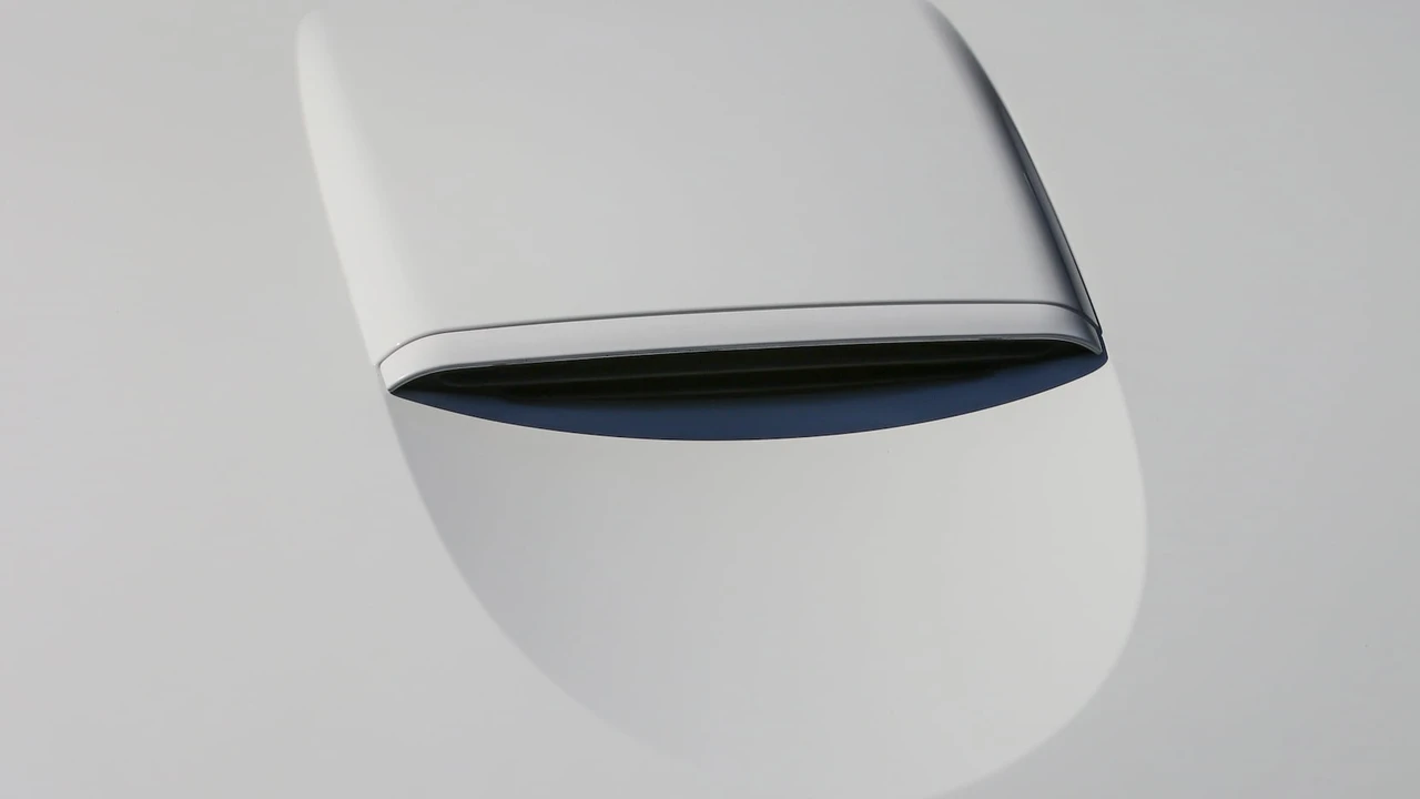 2003 Ford Thunderbird 11th Gen - Image 21 of 31