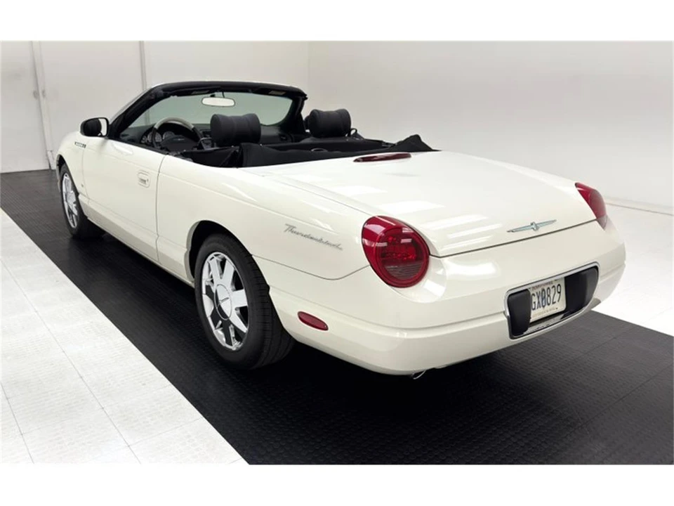 2003 Ford Thunderbird 11th Gen - Image 6 of 31