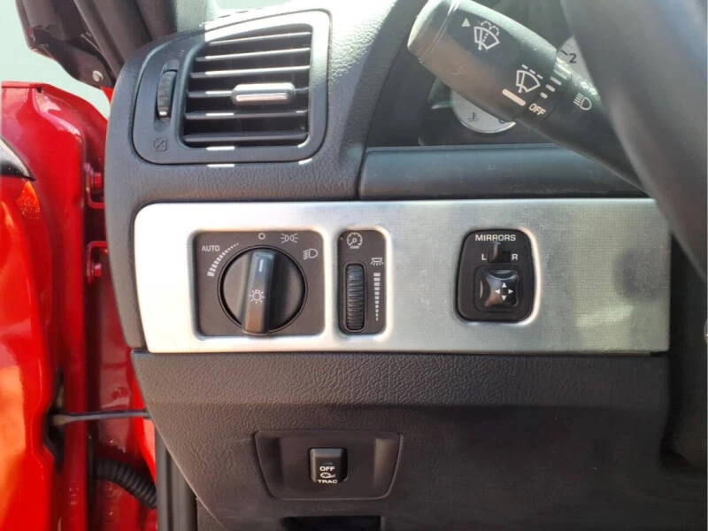 2003 Ford Thunderbird 11th Gen - Image 17 of 22