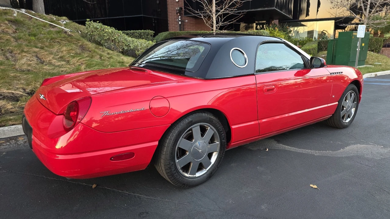 2003 Ford Thunderbird 11th Gen - Image 7 of 21
