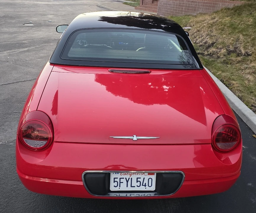2003 Ford Thunderbird 11th Gen - Image 12 of 21