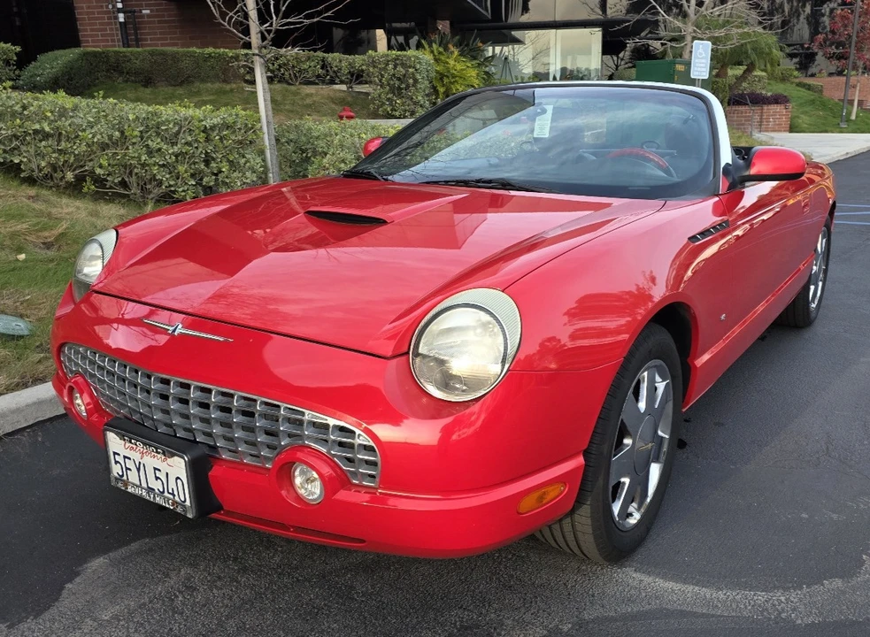 2003 Ford Thunderbird 11th Gen - Image 11 of 21