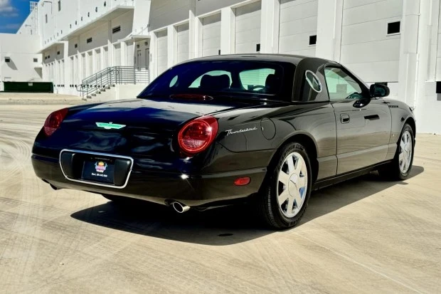 2003 Ford Thunderbird 11th Gen - Image 2 of 7