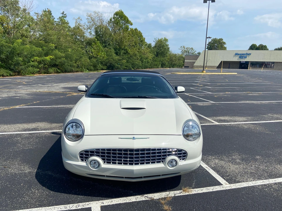2003 Ford Thunderbird 11th Gen - Image 15 of 31