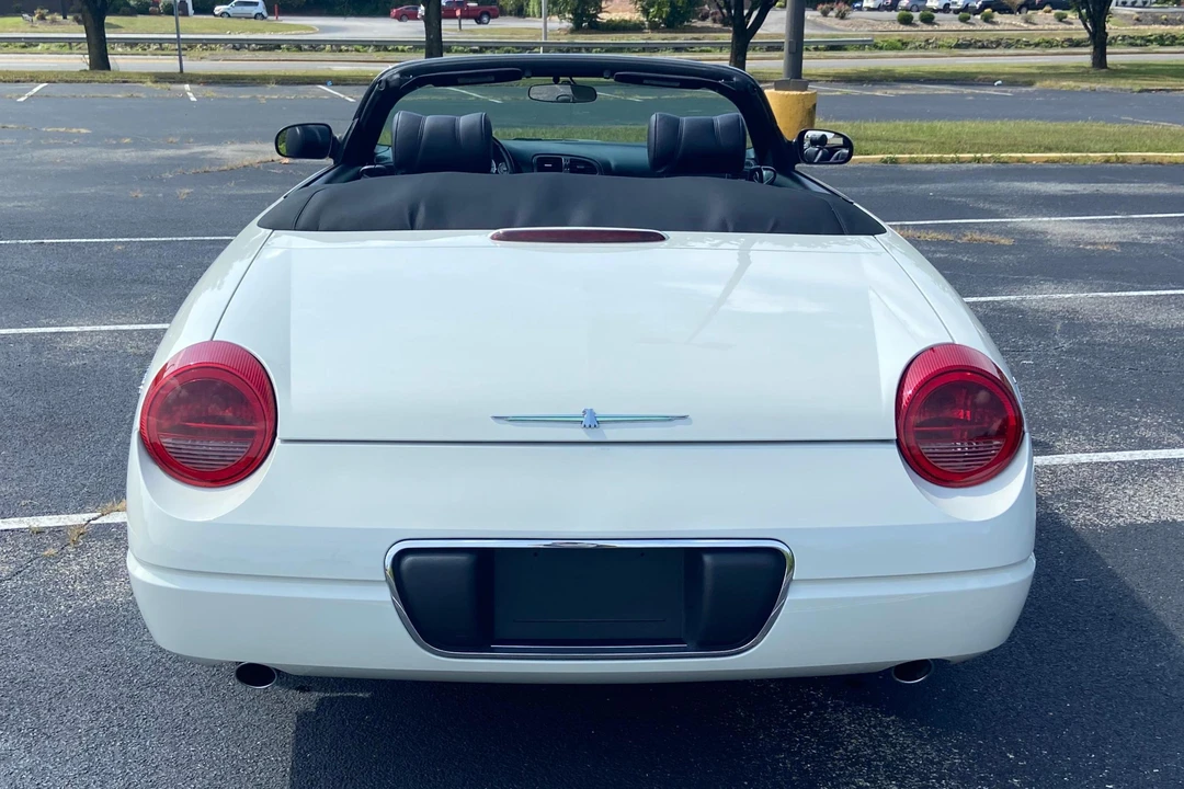 2003 Ford Thunderbird 11th Gen - Image 5 of 31