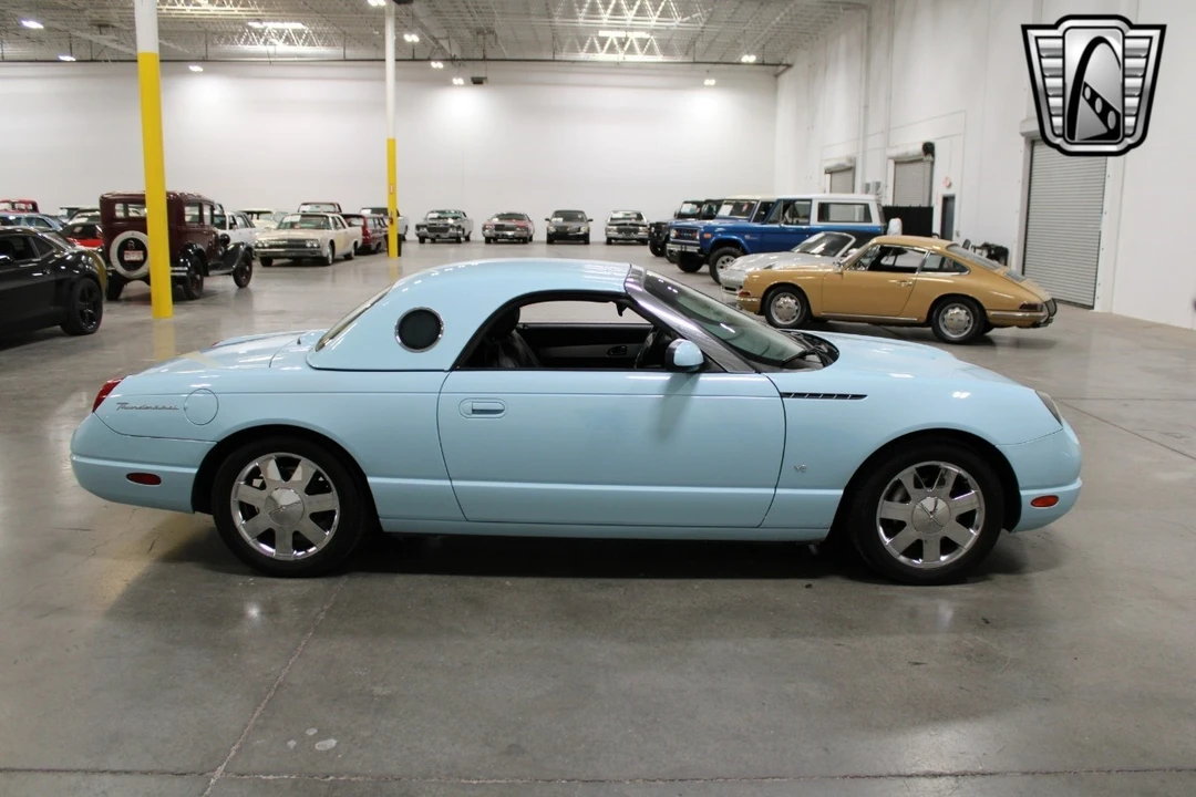 2003 Ford Thunderbird 11th Gen - Image 10 of 12