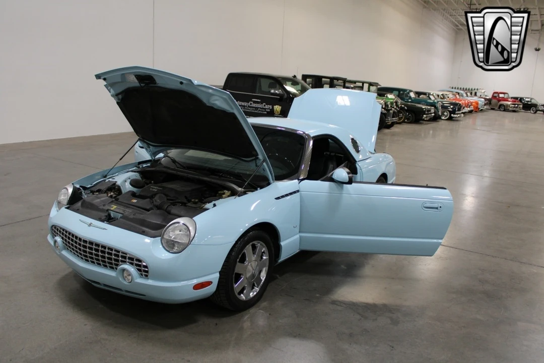 2003 Ford Thunderbird 11th Gen - Image 11 of 12