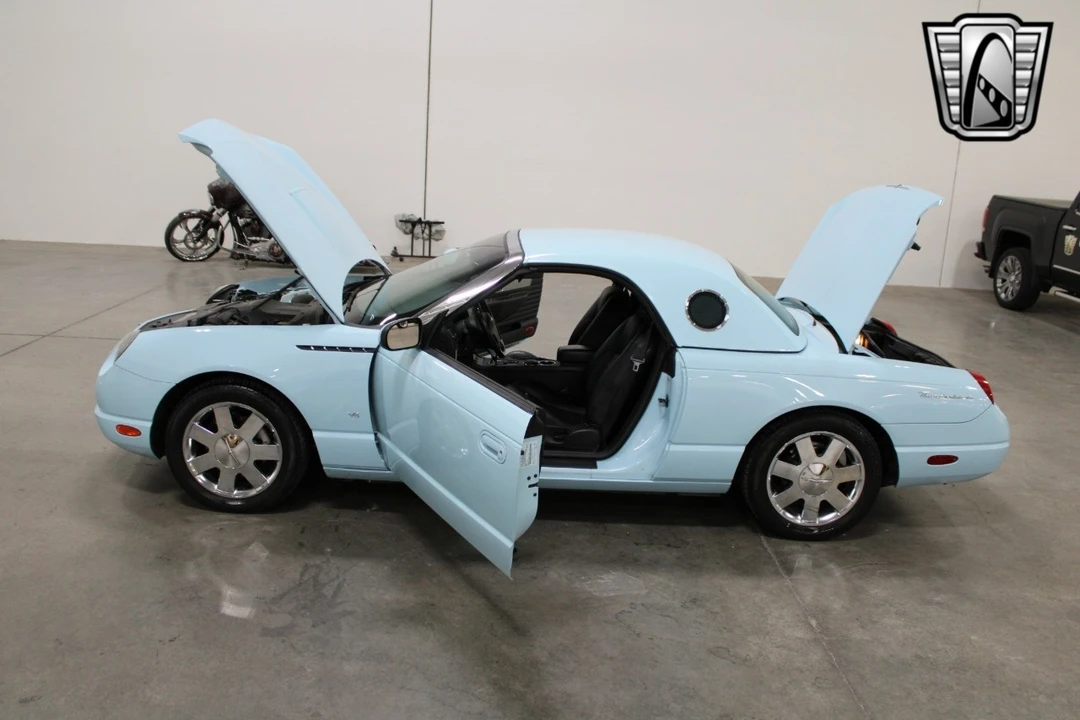 2003 Ford Thunderbird 11th Gen - Image 12 of 12