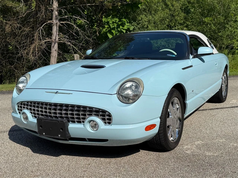 2003 Ford Thunderbird 11th Gen - Image 5 of 31