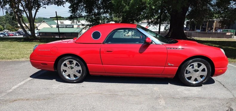 2003 Ford Thunderbird 11th Gen - Image 3 of 11
