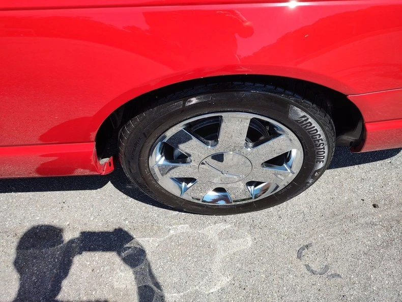 2003 Ford Thunderbird 11th Gen - Image 9 of 11