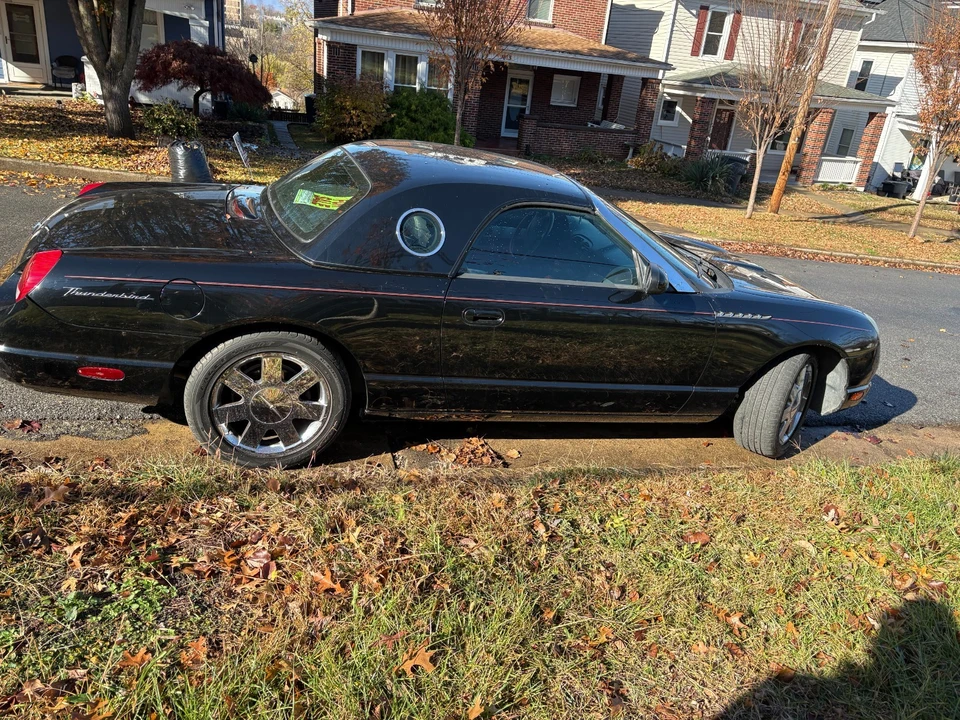 2003 Ford Thunderbird 11th Gen - Image 12 of 13