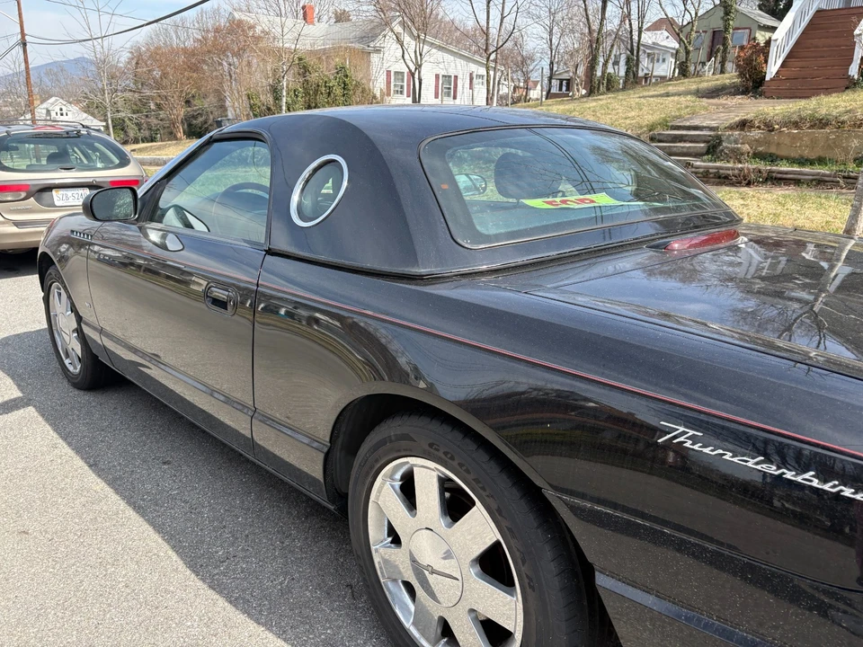 2003 Ford Thunderbird 11th Gen - Image 9 of 13