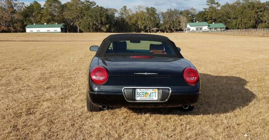 2003 Ford Thunderbird 11th Gen - Image 2 of 8