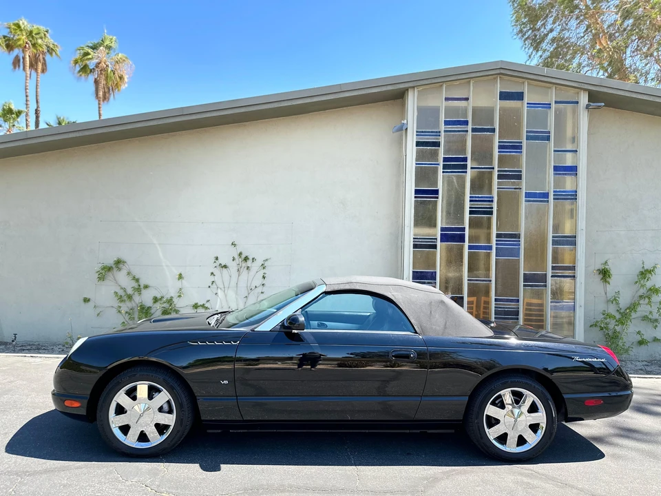 2003 Ford Thunderbird 11th Gen - Image 17 of 31