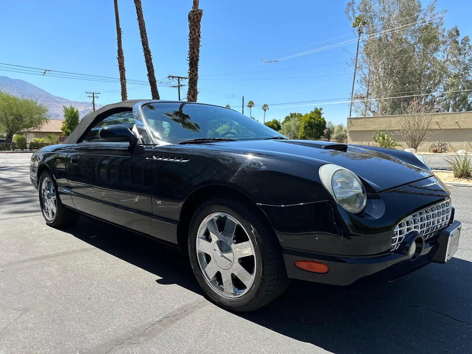 2003 Ford Thunderbird 11th Gen - Image 21 of 31