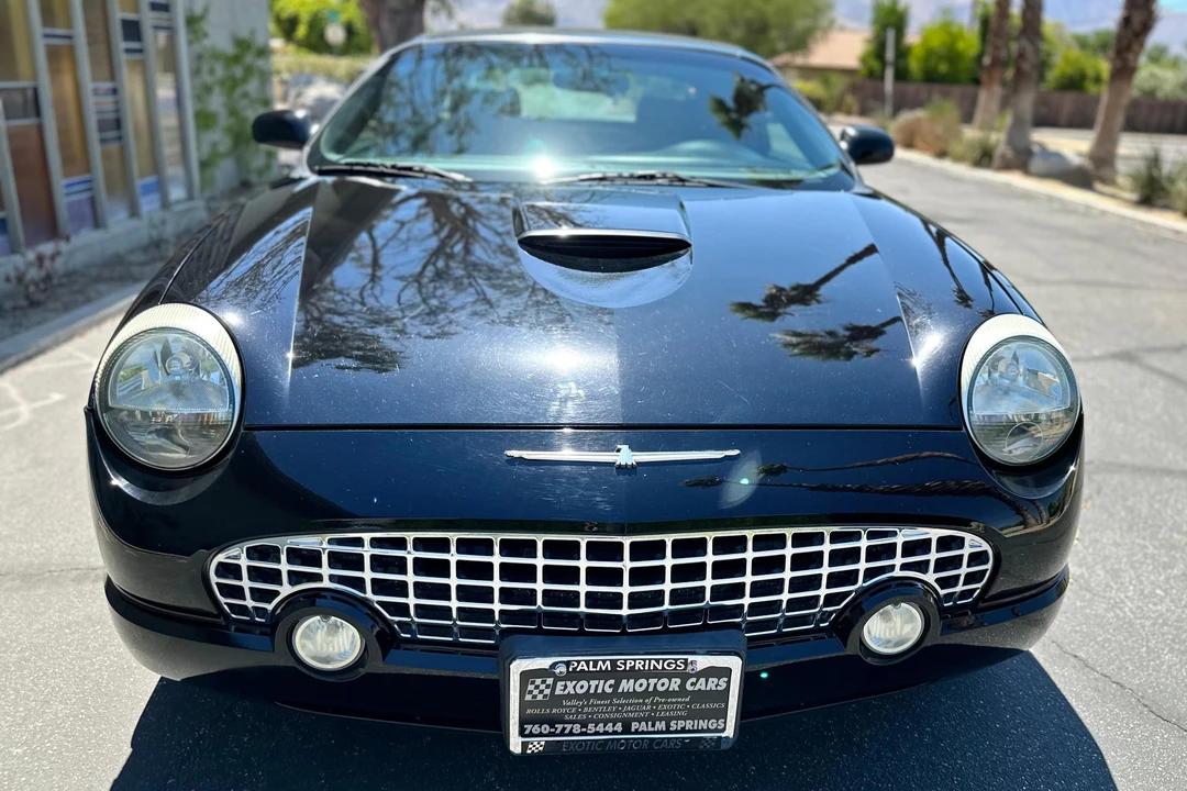 2003 Ford Thunderbird 11th Gen - Image 2 of 31