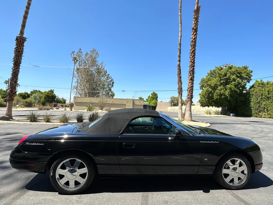 2003 Ford Thunderbird 11th Gen - Image 20 of 31