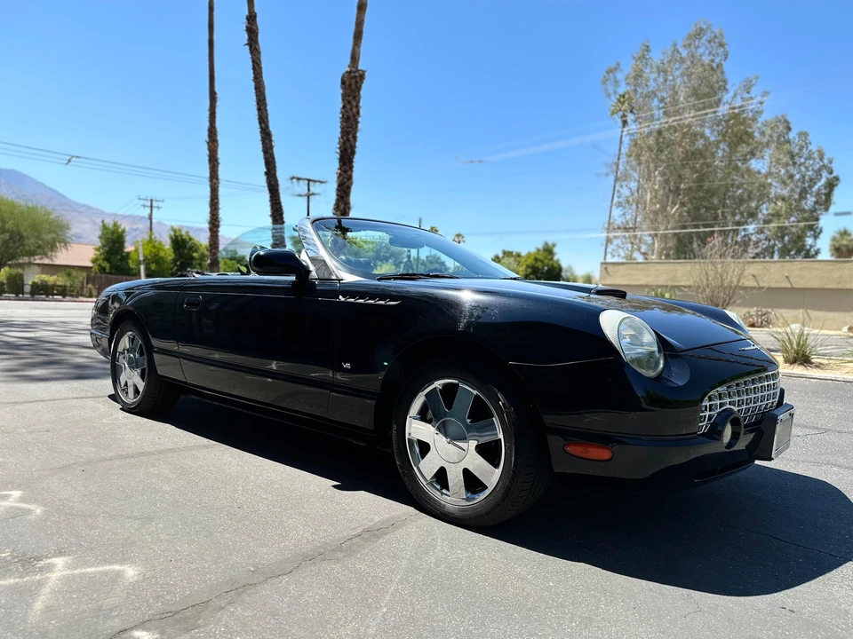 2003 Ford Thunderbird 11th Gen - Image 27 of 31