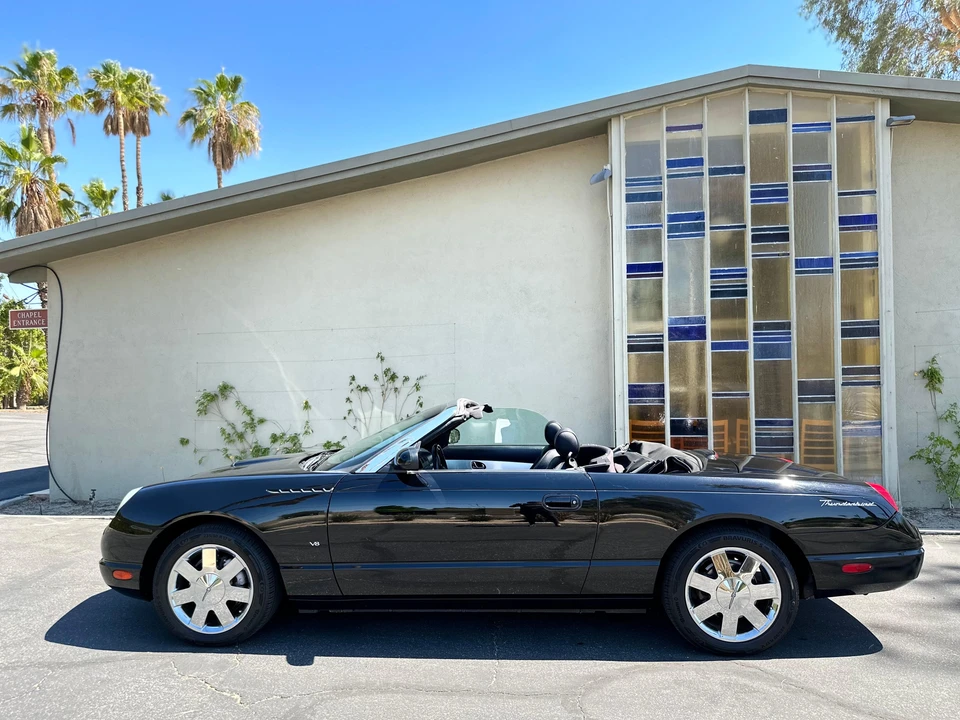 2003 Ford Thunderbird 11th Gen - Image 23 of 31