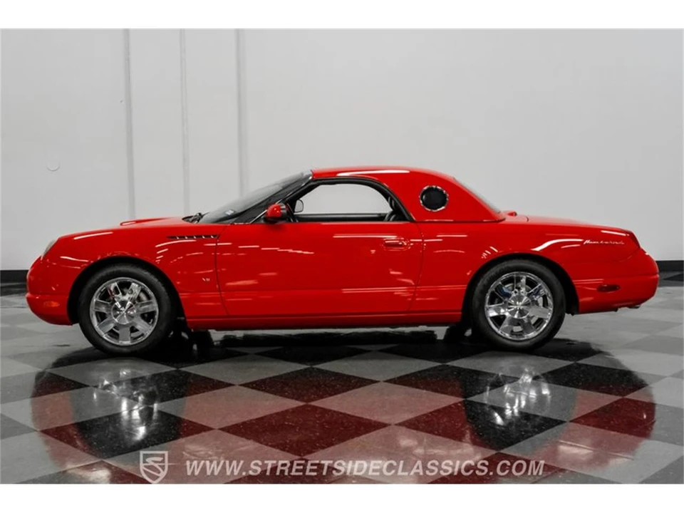 2003 Ford Thunderbird 11th Gen - Image 21 of 31
